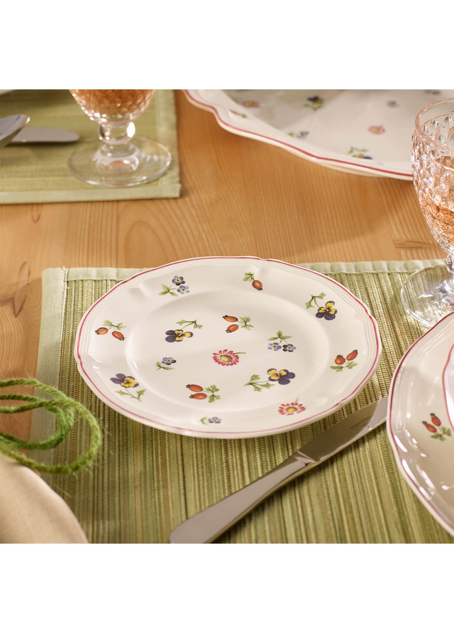 VB PETITE FLEUR - EKMEK TABAGI, 17CM