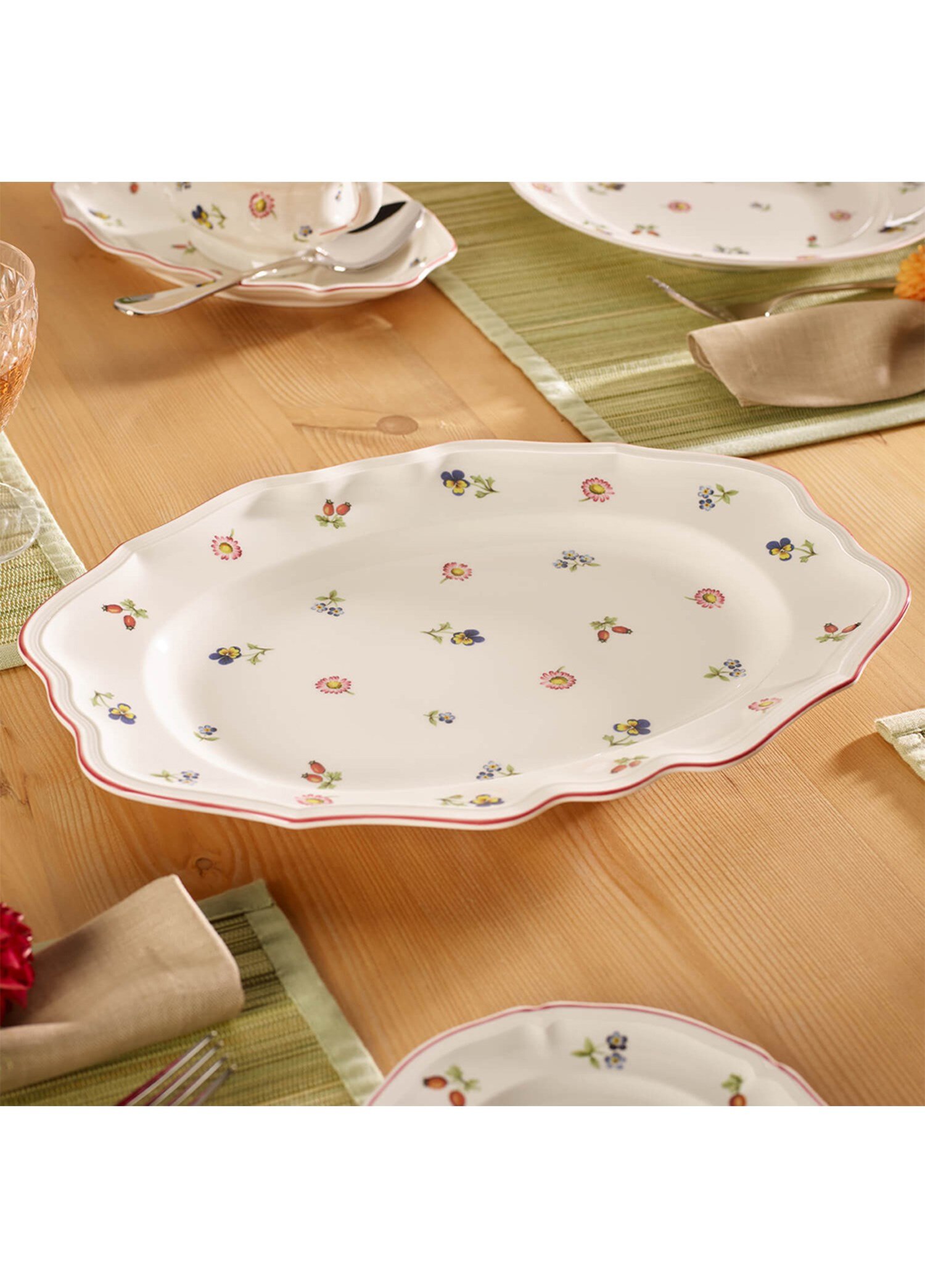 VB PETITE FLEUR - OVAL SERVIS TABAGI, 37CM