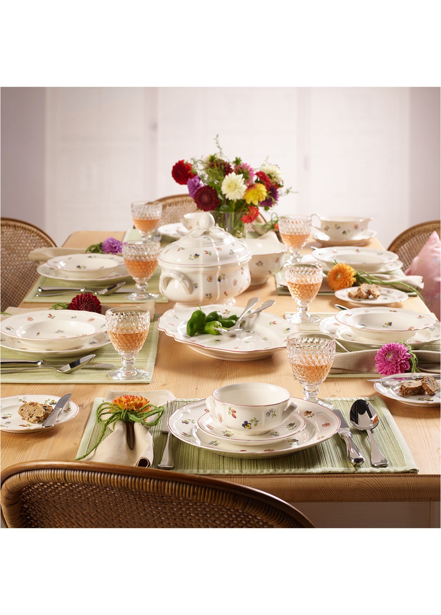 VB PETITE FLEUR - OVAL SERVIS TABAGI, 37CM