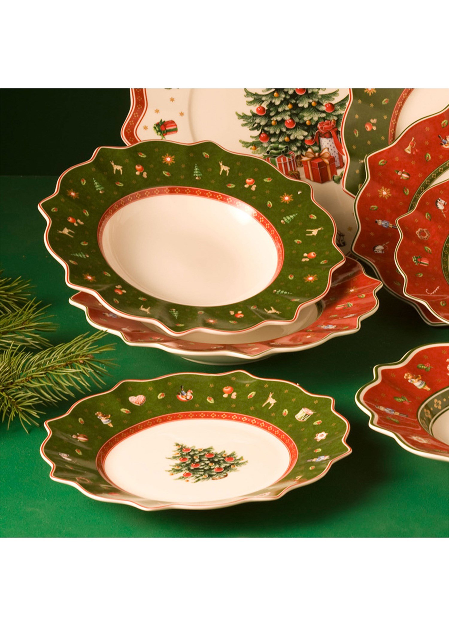 VB TOYS DELIGHT - PASTA TABAGI, YESIL, 24 CM