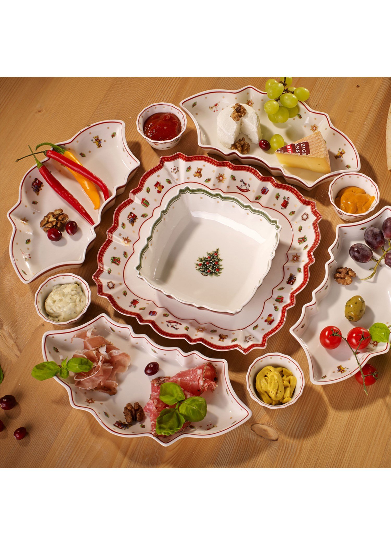 VB TOYS DELIGHT - SERVIS TABAGI, KARE, 26X26 CM