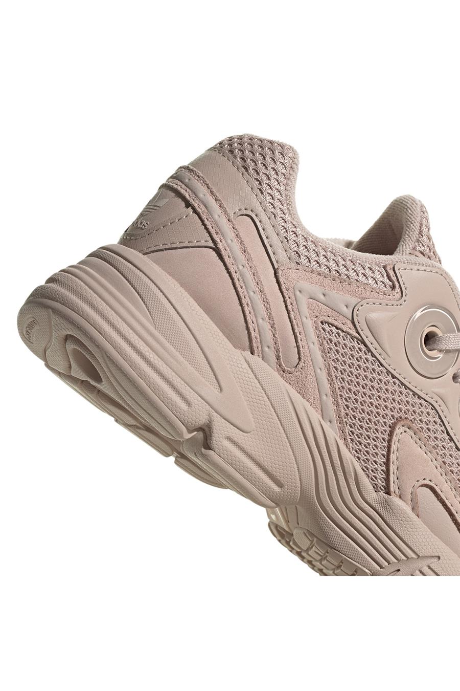 adidas adidas ASTIR W Kadın Ayakkabı FZ6506