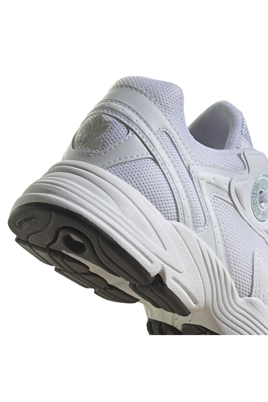adidas adidas ASTIR W Spor Ayakkabı IE9887