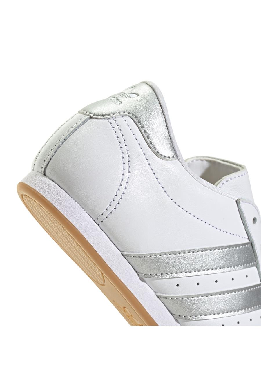 adidas adidas TAEKWONDO LACE W Kadın   Yürüyüş Ayakkabısı JS1192