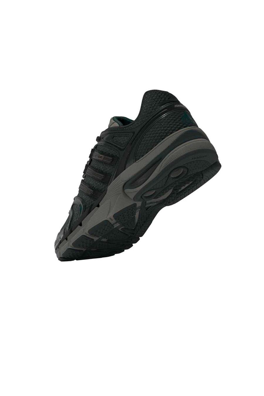 adidas ADISTAR CONTROL 5 Erkek  Beyaz  Koşu Ayakkabısı KJ3631