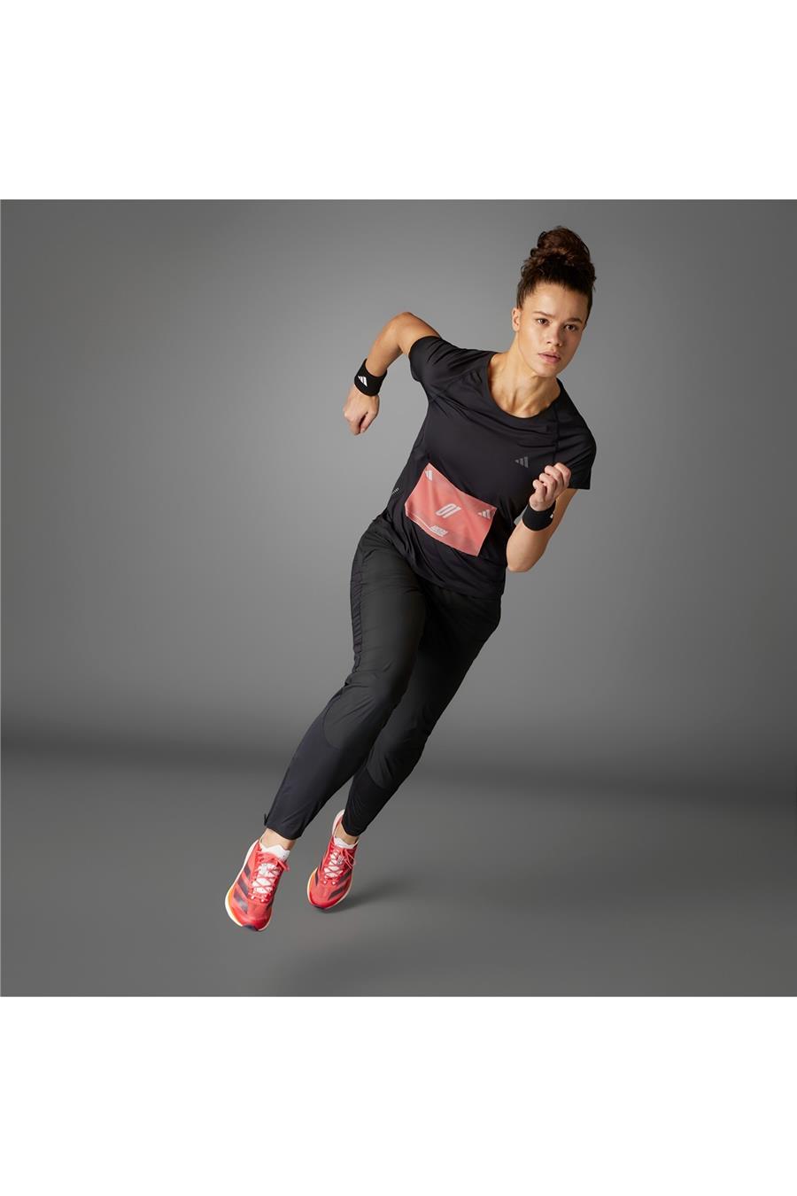 adidas ADIZERO TEE Kadın   T-Shirt IX2826