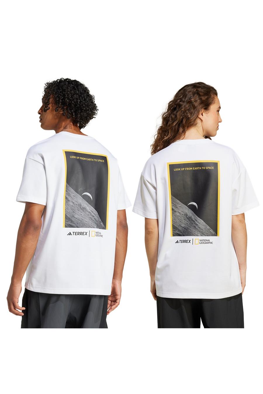 adidas Beyaz  Erkek  T-shirt NG U AR B GFX T JD5956 Beyaz  Erkek  T-shirt NG U AR B GFX T JD5956