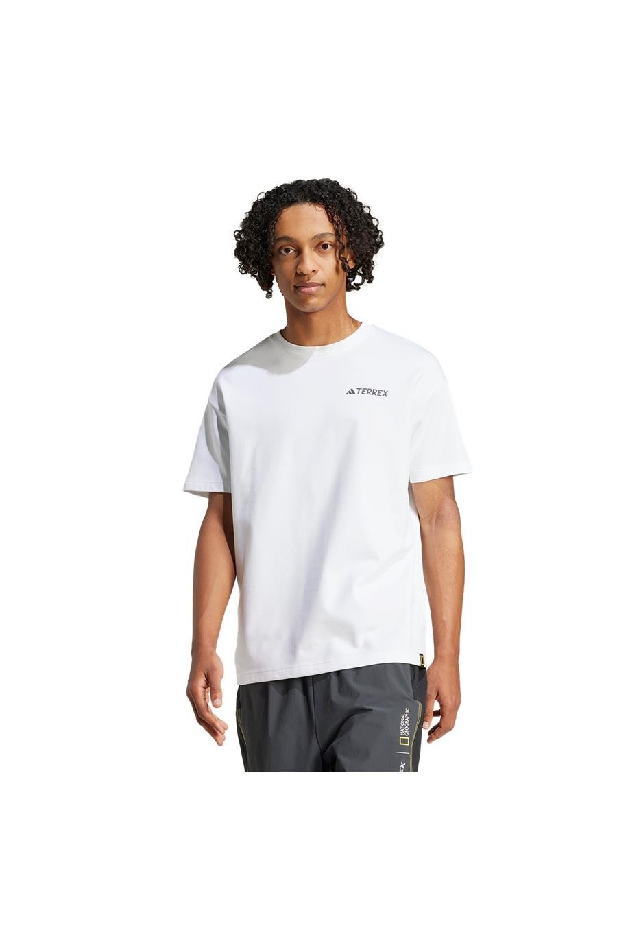 adidas Beyaz  Erkek  T-shirt NG U AR B GFX T JD5956 Beyaz  Erkek  T-shirt NG U AR B GFX T JD5956