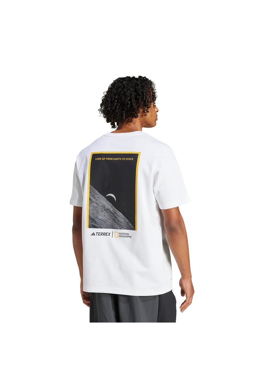 adidas Beyaz  Erkek  T-shirt NG U AR B GFX T JD5956 Beyaz  Erkek  T-shirt NG U AR B GFX T JD5956