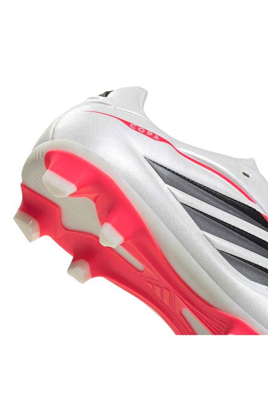 adidas Çocuk  Beyaz  Krampon COPA PURE IV CLUB FG/MG J JR6197