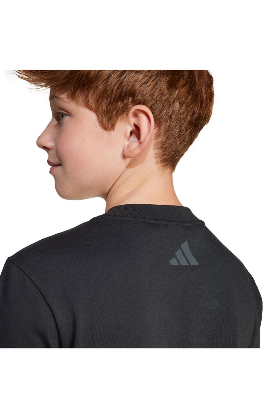 adidas Çocuk  Siyah  T-Shirt J SMI TEE JC7581