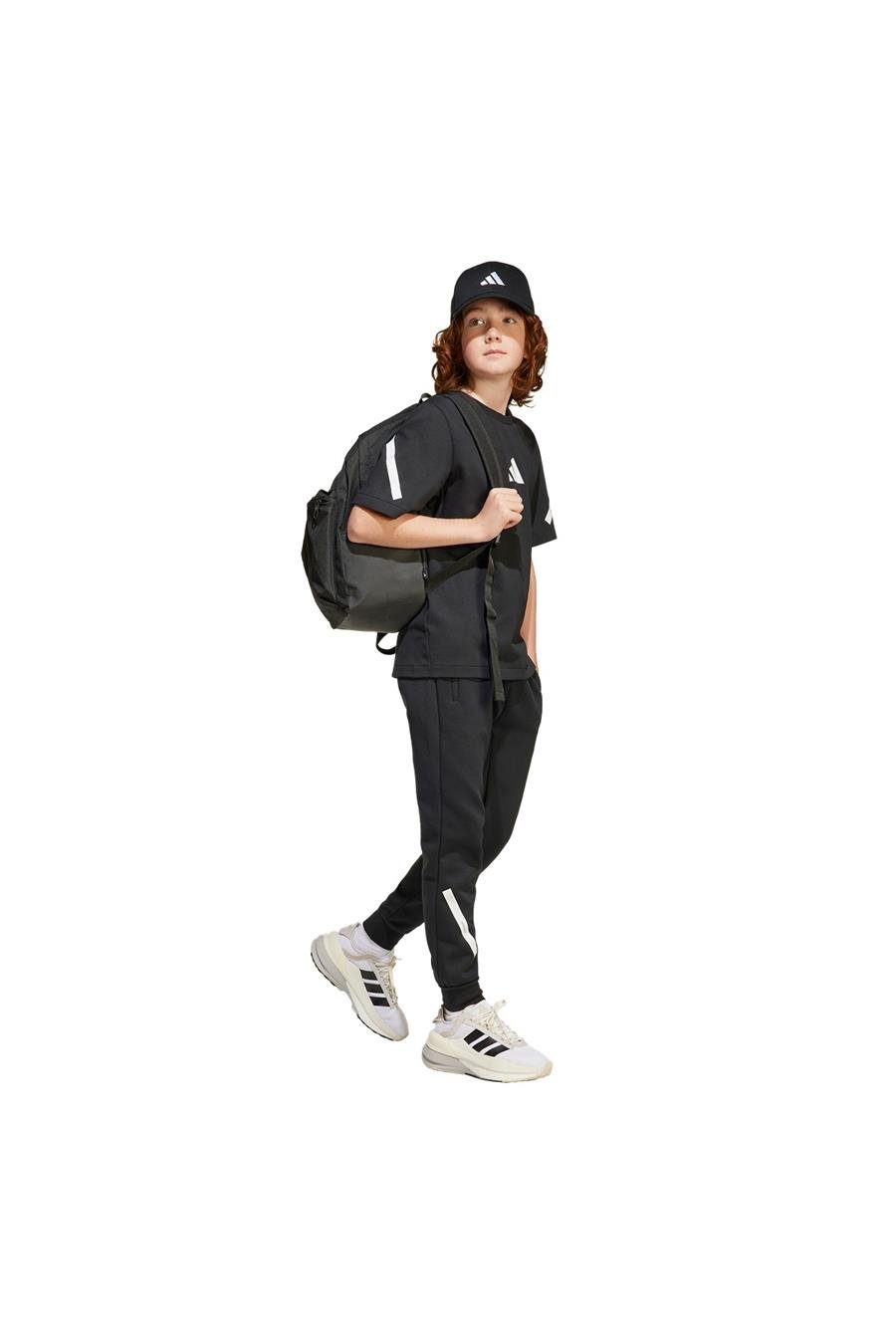 adidas Çocuk  Siyah  T-shirt J ZNE TEE JD0017