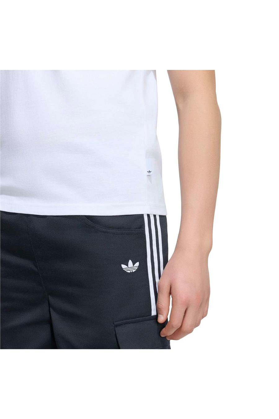 adidas Çocuk T-shirt LOOSE TEE KG8275