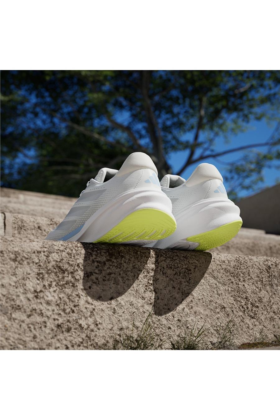 adidas Erkek  Beyaz  Koşu Ayakkabısı SUPERNOVA STRIDE 2 M IH8654