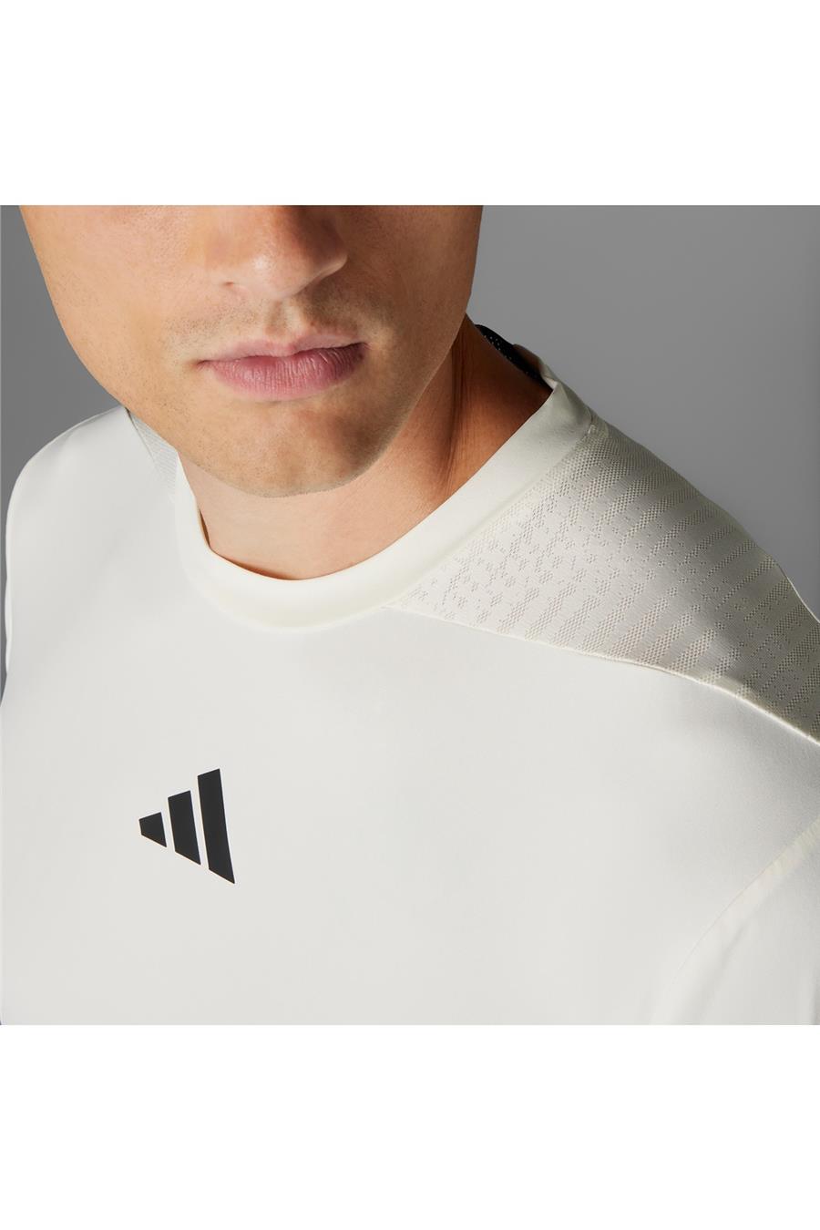 adidas Erkek  Beyaz  T-shirt D4T INT. TEE JE5746