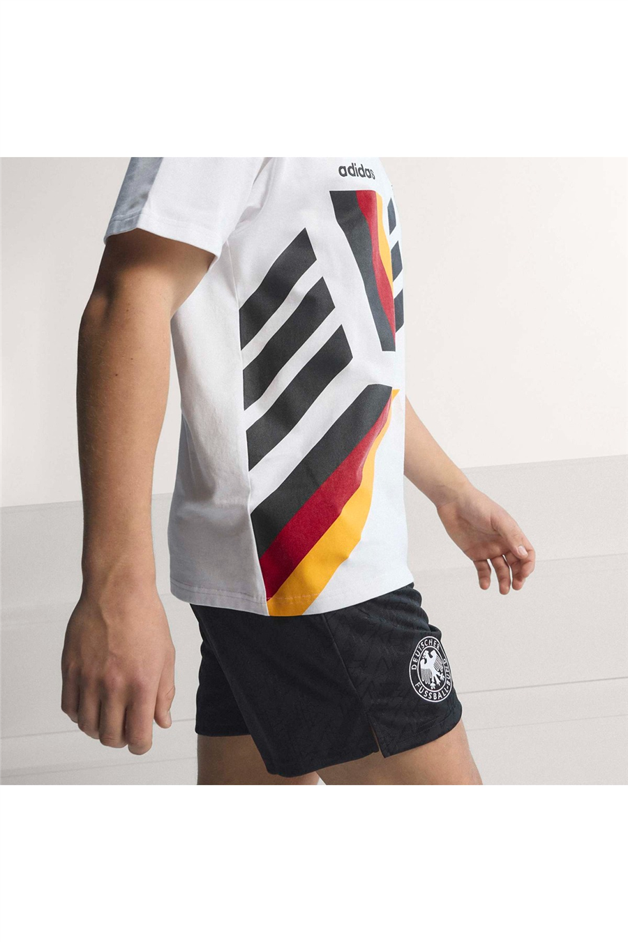 adidas Erkek  Beyaz  T-shirt DFB TEE 94 KE0086