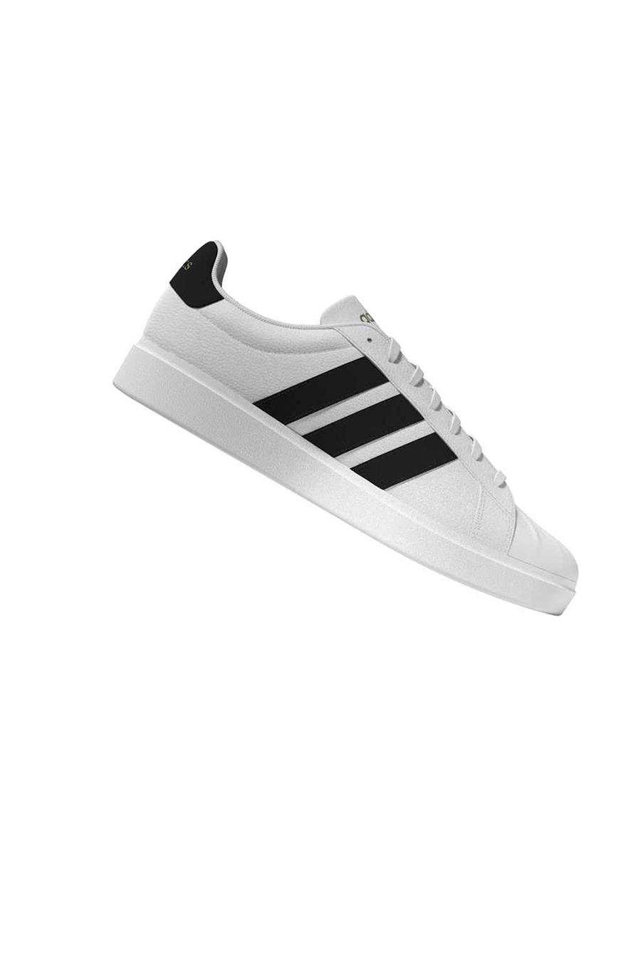 adidas  Erkek Beyaz  Yürüyüş Ayakkabısı STREETTALK JP8275