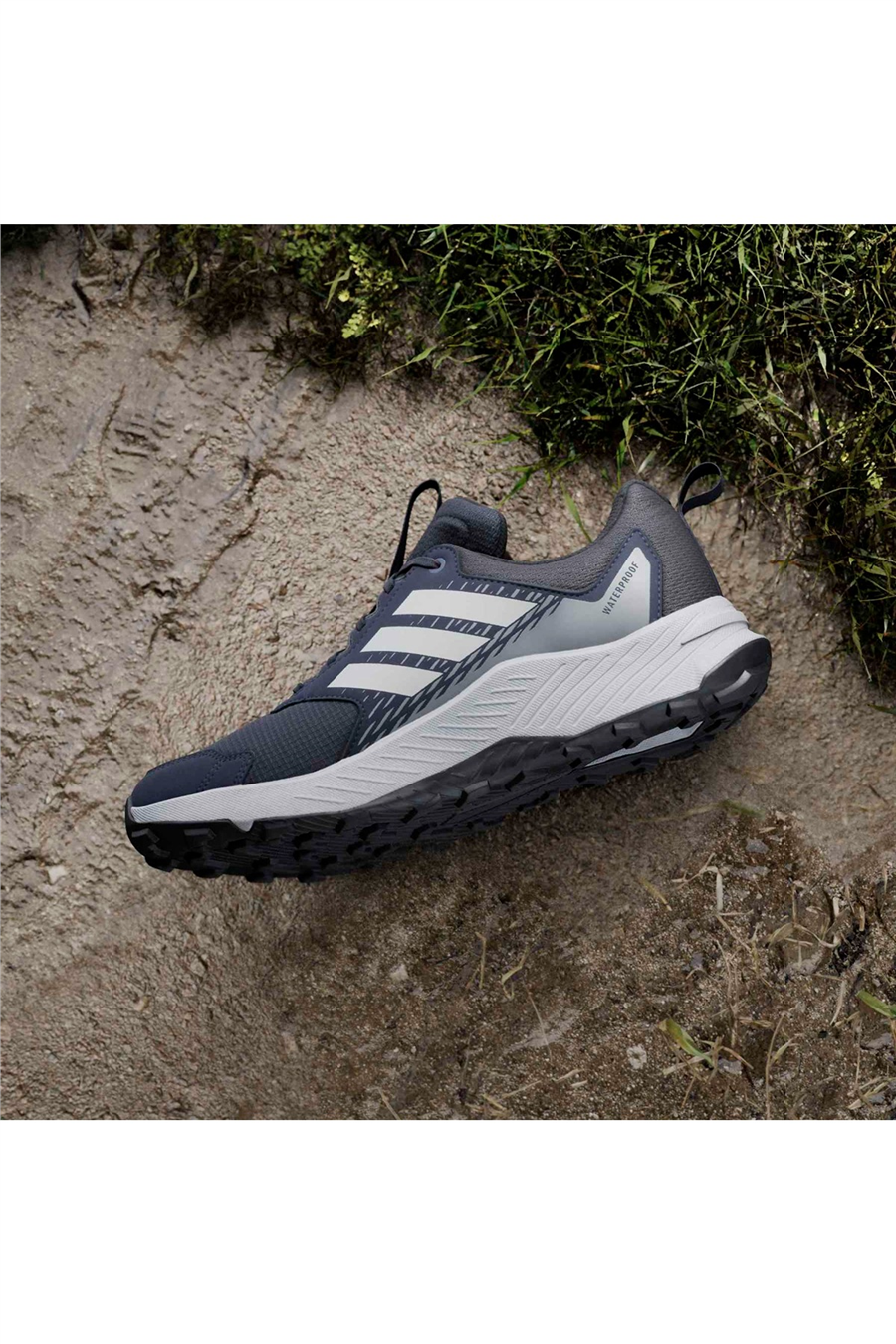 adidas Erkek Bot TERREX TRACEFINDER 2 CLIMA HQ5097