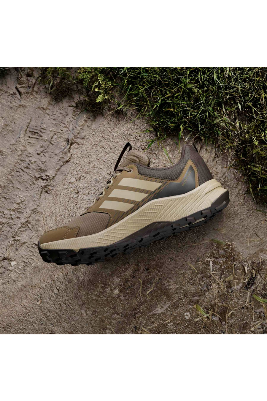 adidas Erkek Bot TERREX TRACEFINDER 2 CLIMA HQ5096