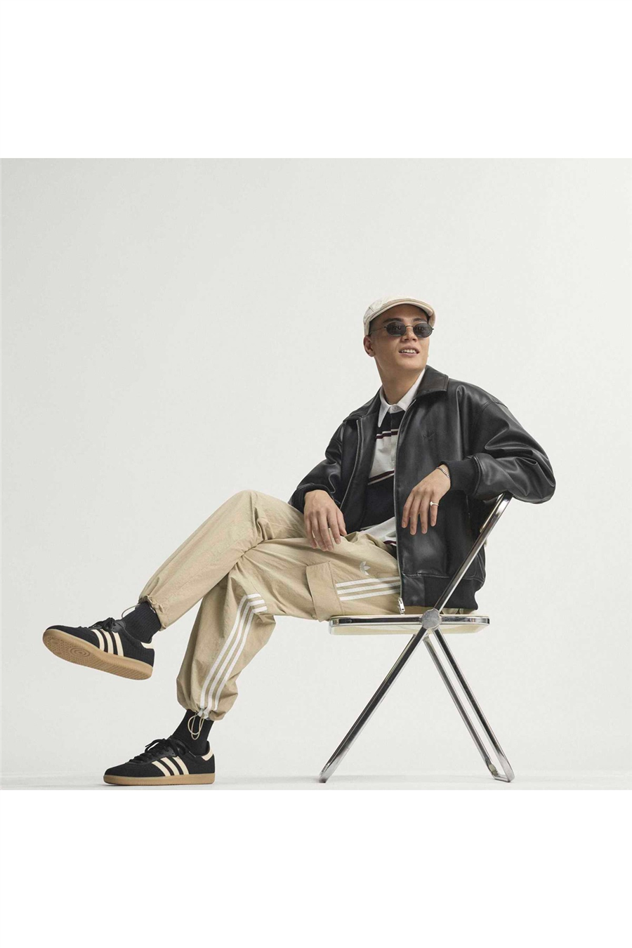 adidas Erkek Eşofman Altı ADICOLOR CLASSICS 3-STRIPES CARGO PANTS KS7402