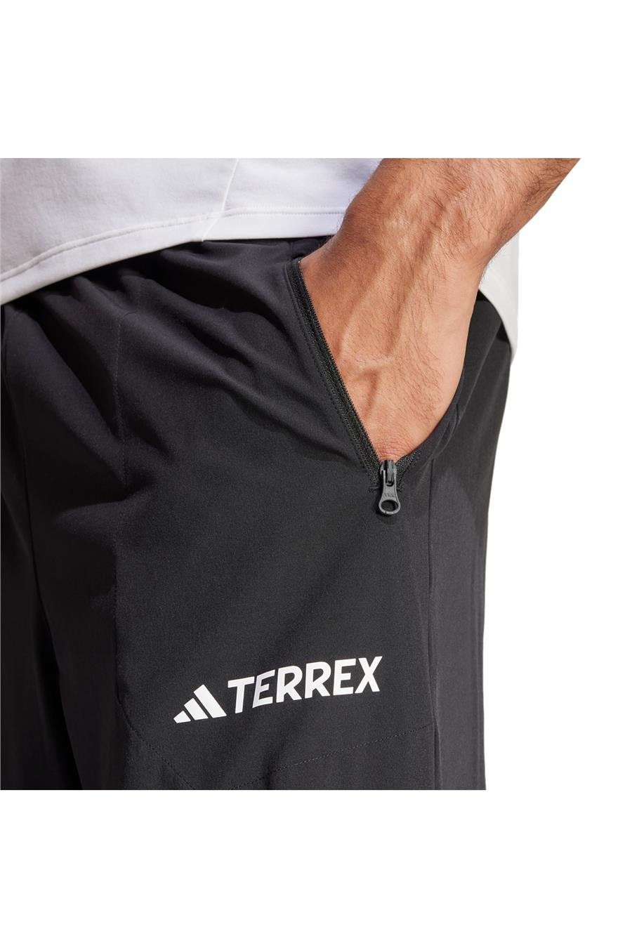 adidas Erkek   Eşofman Altı MT ESS PANTS JP0811