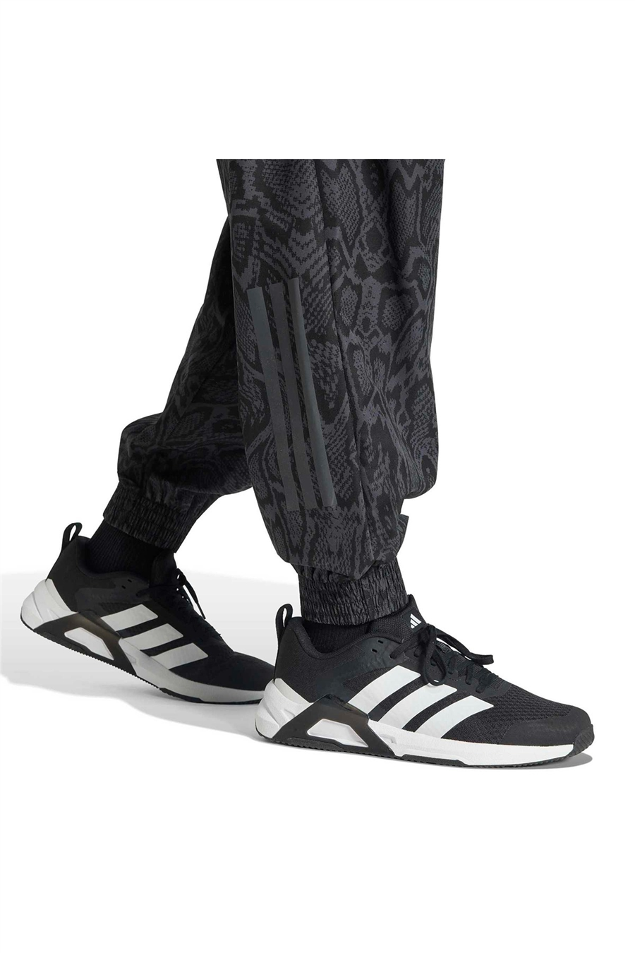 adidas Erkek Eşofman Altı PrimLift AOP PT KG2463