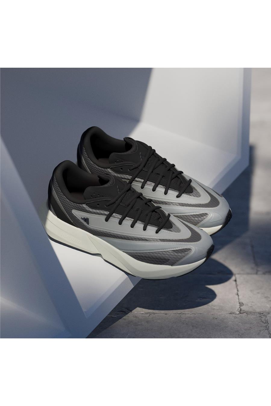 adidas Erkek  Gri  Koşu Ayakkabısı LIGHTBLAZE JS0913