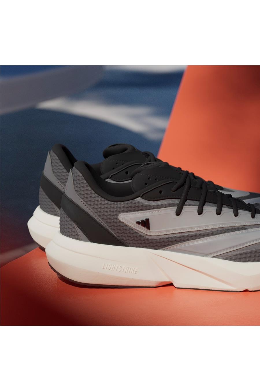 adidas Erkek  Gri  Koşu Ayakkabısı LIGHTBLAZE JS0913