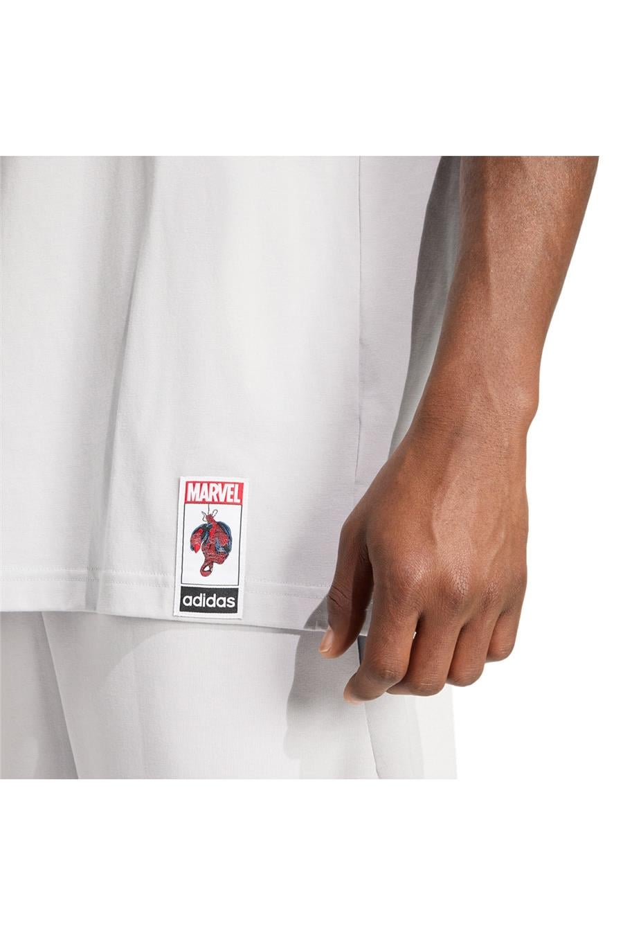 adidas  Erkek  Gri  T-shirt M SPIDERMAN T-S JL7963