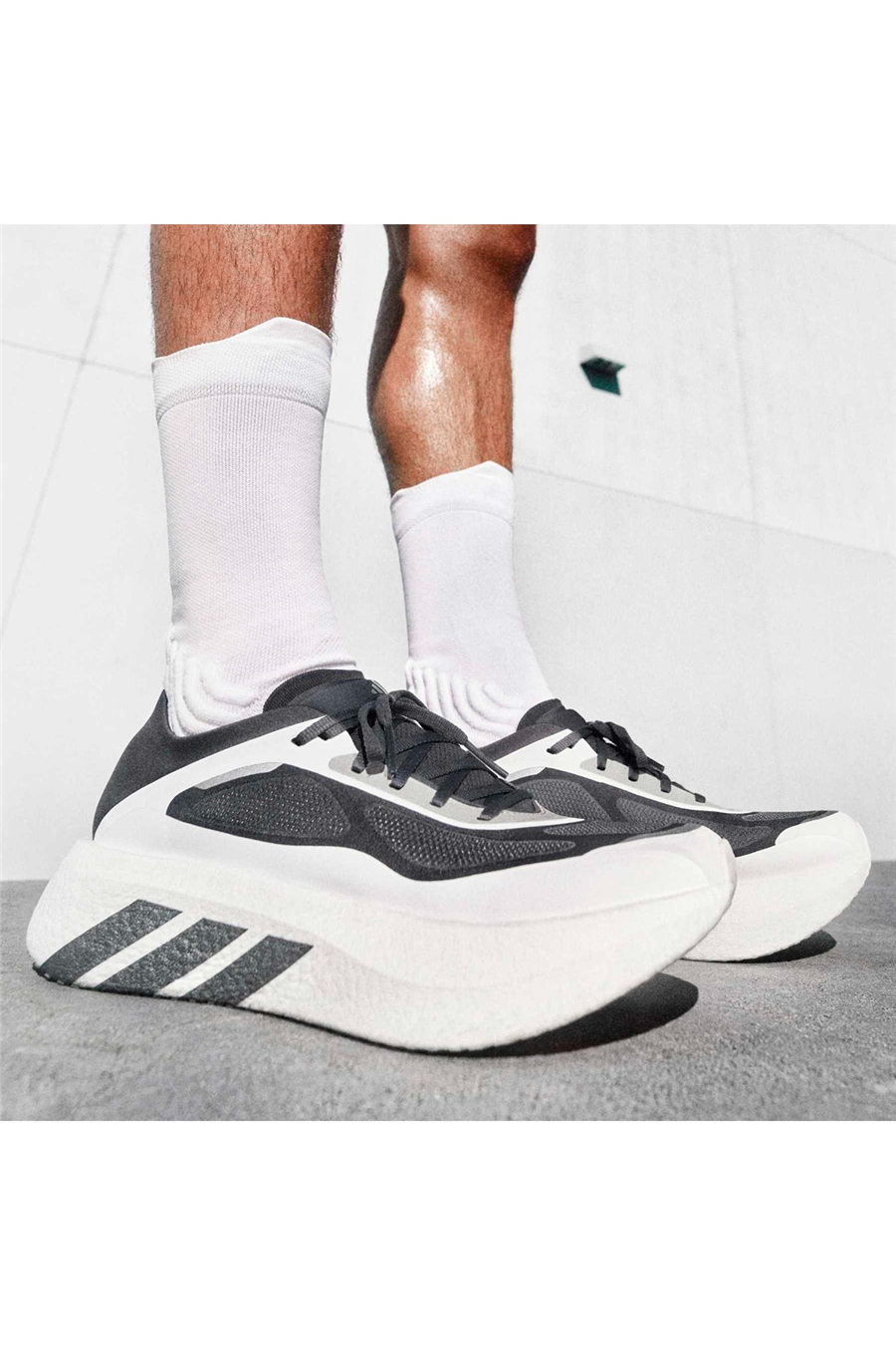 adidas Erkek Koşu Ayakkabısı HYPERBOOST RUN M KH8132