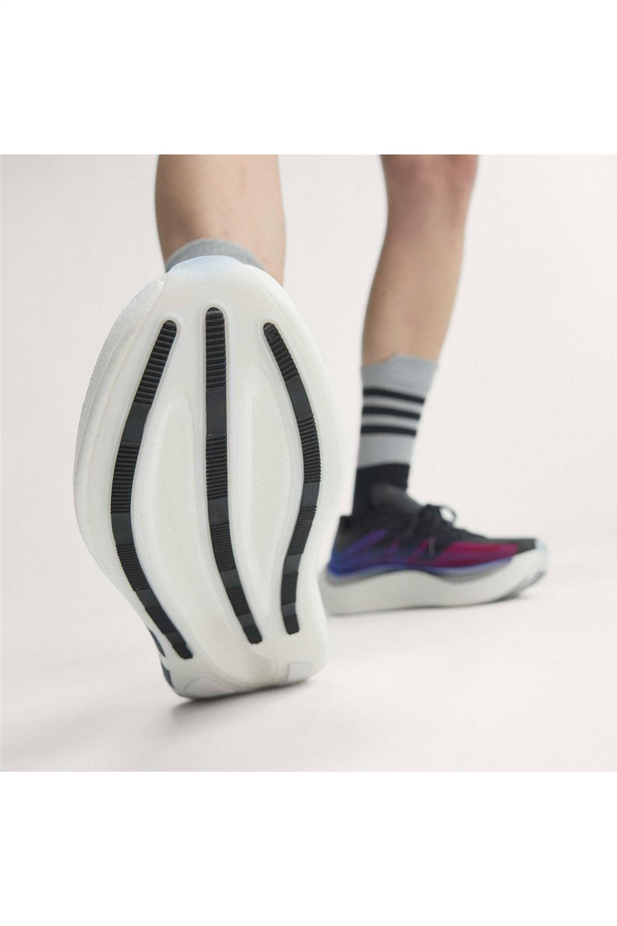 adidas Erkek Koşu Ayakkabısı HYPERBOOST EPHR LT KZ8511