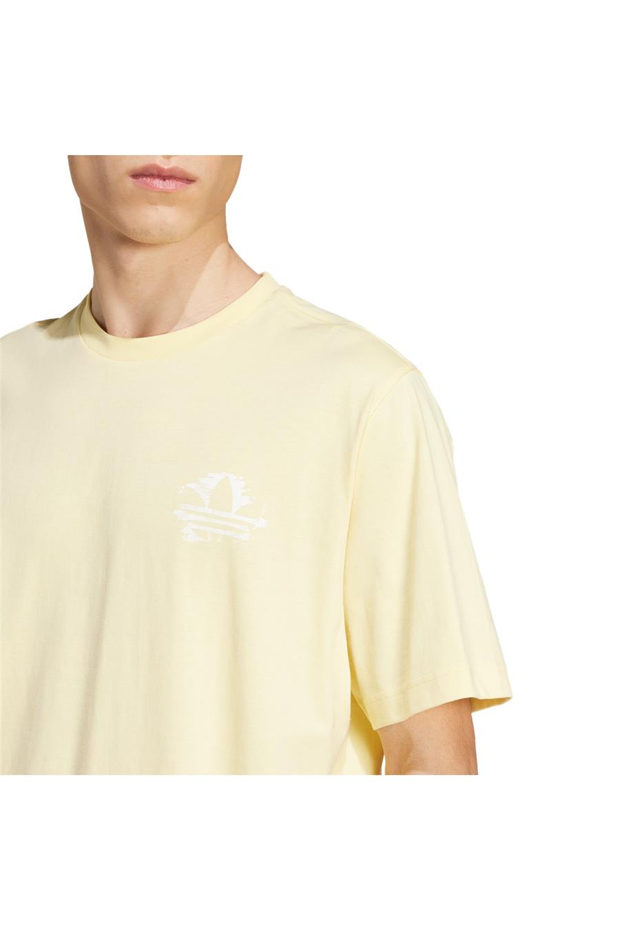 adidas Erkek  Sarı  T-shirt GRAPHIC TEE KC4958