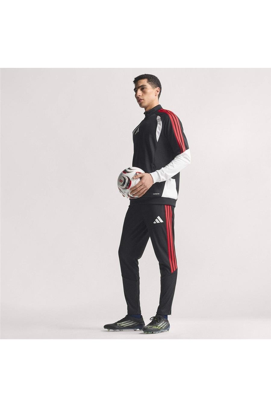 adidas Erkek  Siyah  Ceket TIRO26C TR JKT KA7680