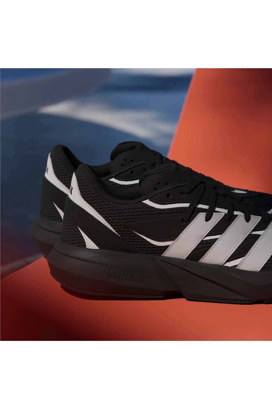 adidas Erkek  Siyah  Koşu Ayakkabısı LIGHTBLAZE JQ7199