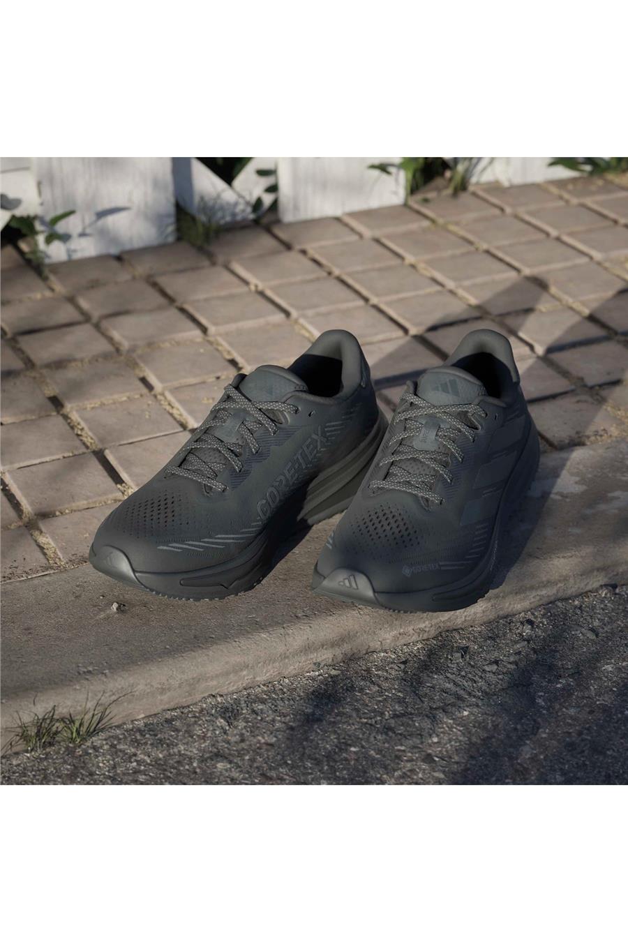 adidas Erkek  Siyah  Koşu Ayakkabısı SUPERNOVA RISE GTX M JP7763