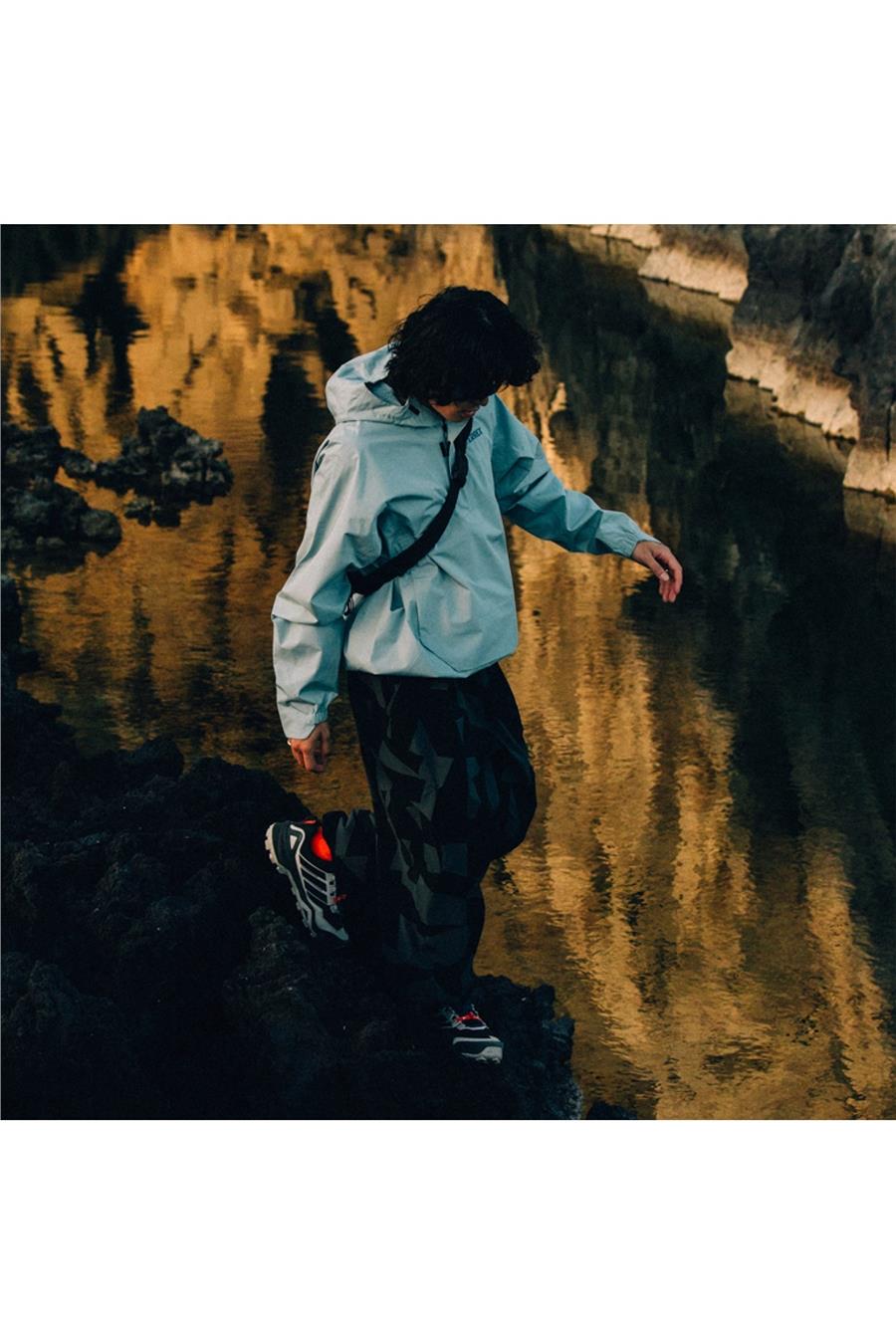 adidas Erkek  Siyah  PANTOLON CARGO AOP PANTS JF3716