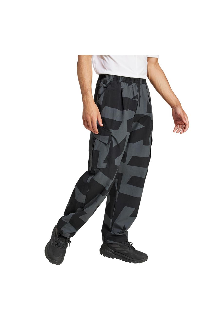 adidas Erkek  Siyah  PANTOLON CARGO AOP PANTS JF3716
