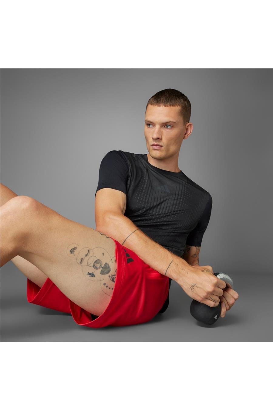 adidas Erkek  Siyah  T-shirt AIRCHILL TEE Siyah JI8196