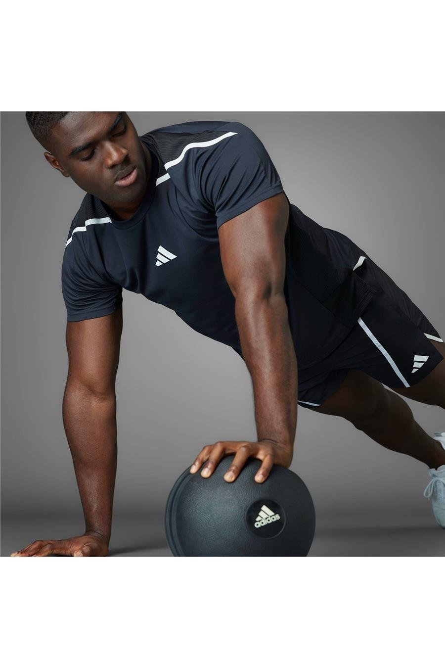 adidas Erkek  Siyah  T-shirt D4T PS TEE JI8229