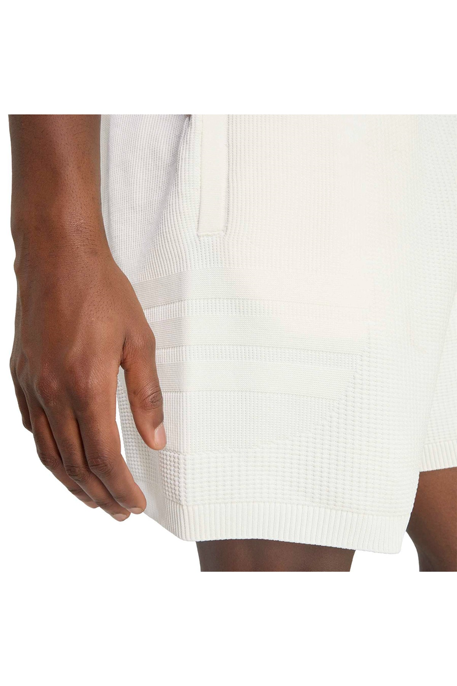 adidas Erkek Şort MUNICH 93 KNIT SHORTS KQ9412