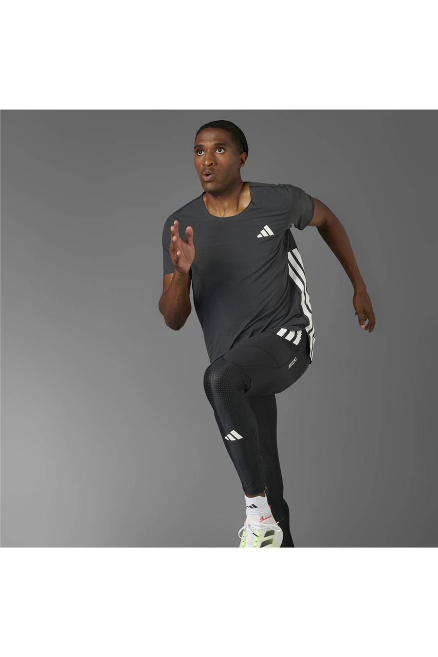adidas Erkek T-shirt ADIZERO TEE M JF3473