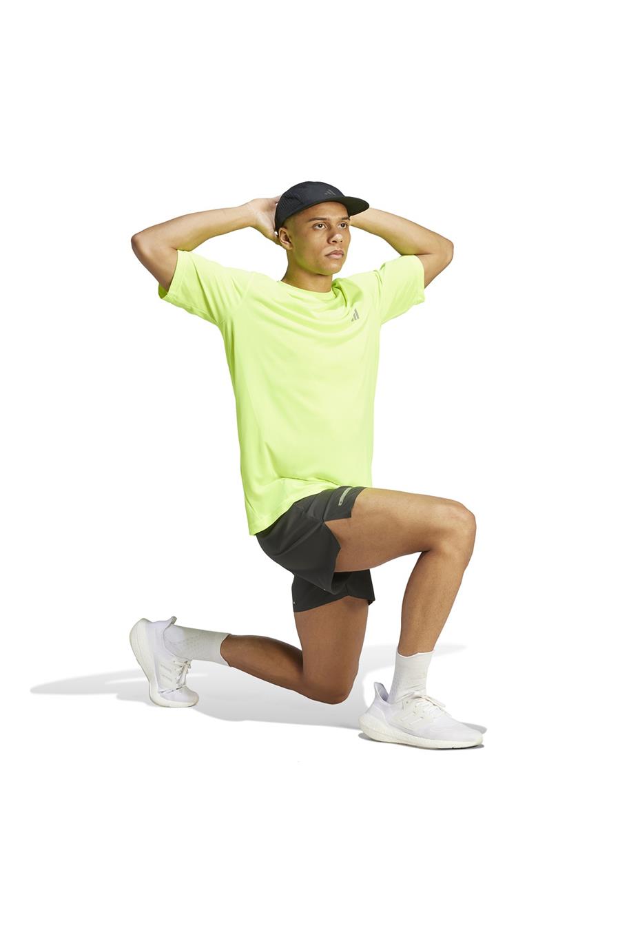 adidas Erkek T-shirt HZ4439