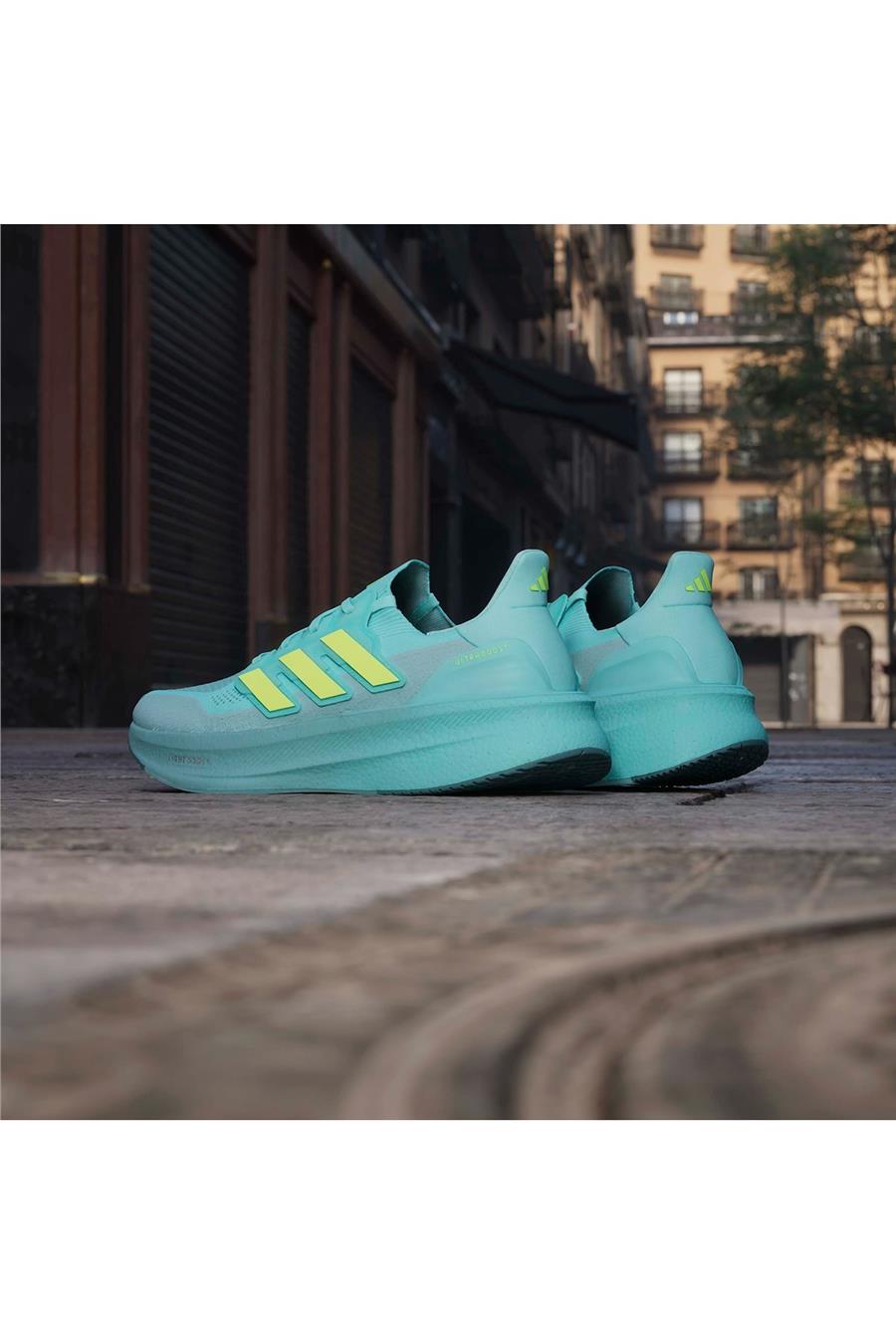 adidas Erkek  Turkuaz  Koşu Ayakkabısı ULTRABOOST 5 JQ2909