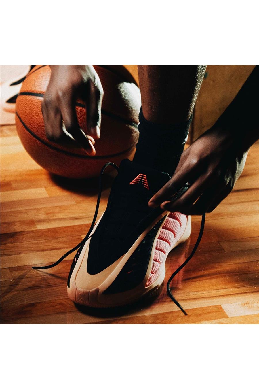 adidas  Erkek Turuncu  Basketbol Ayakkabısı ANTHONY EDWARDS 2 JS3514