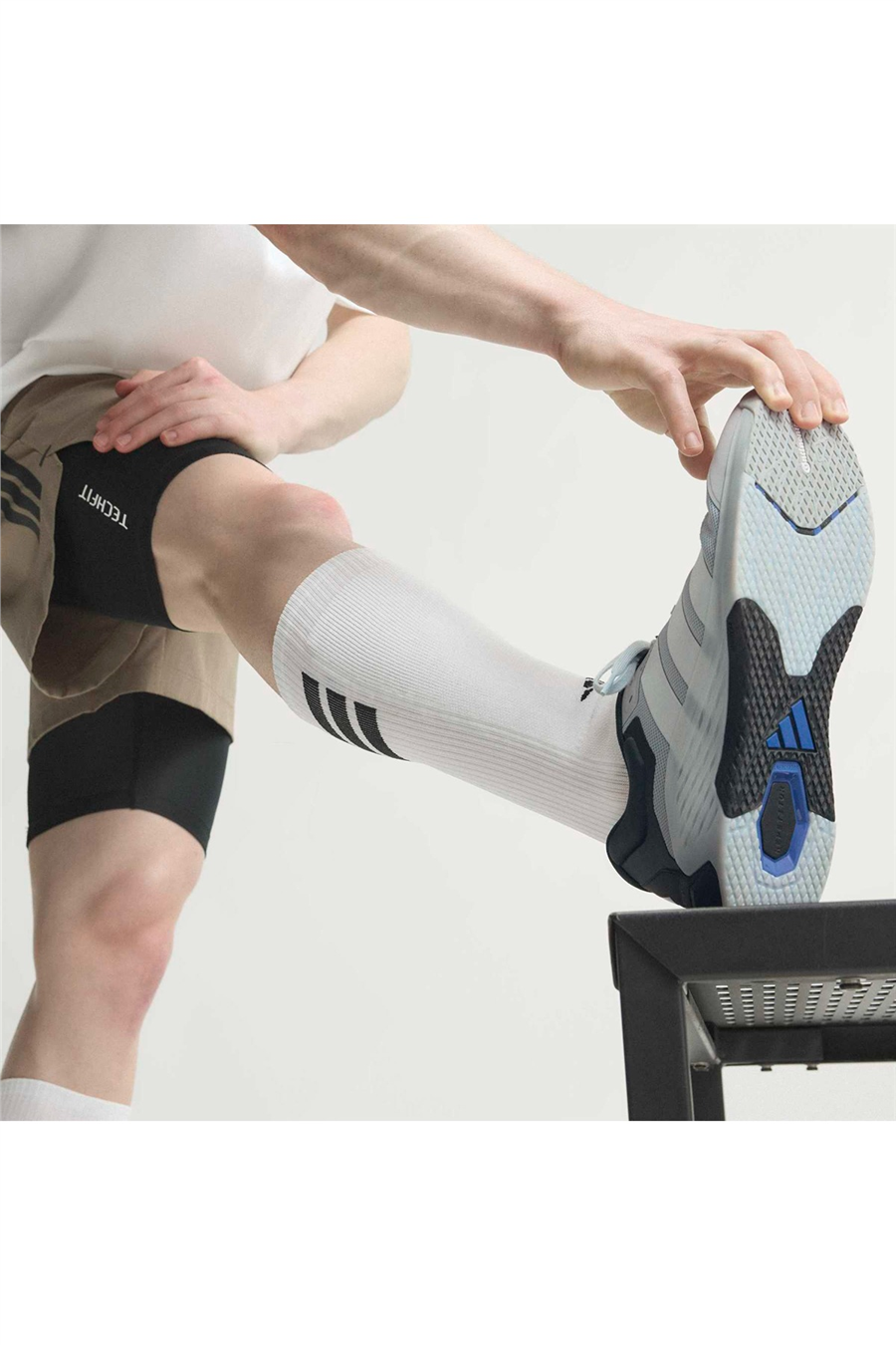 adidas Erkek Yürüyüş Ayakkabısı DROPSET 4 TRAINER M KJ6611
