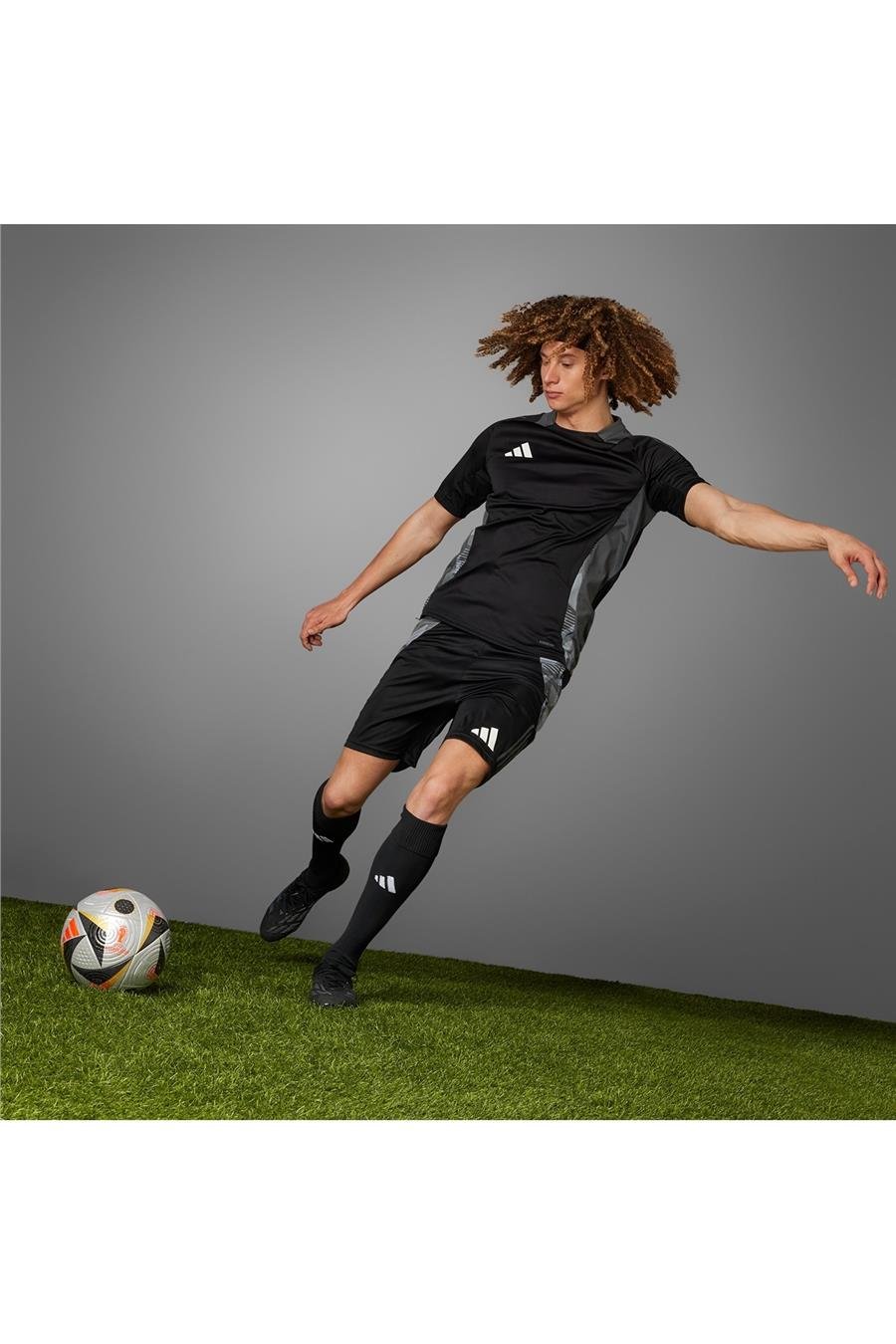 adidas  EURO24 PRO F  Futbol Topu  IS7436