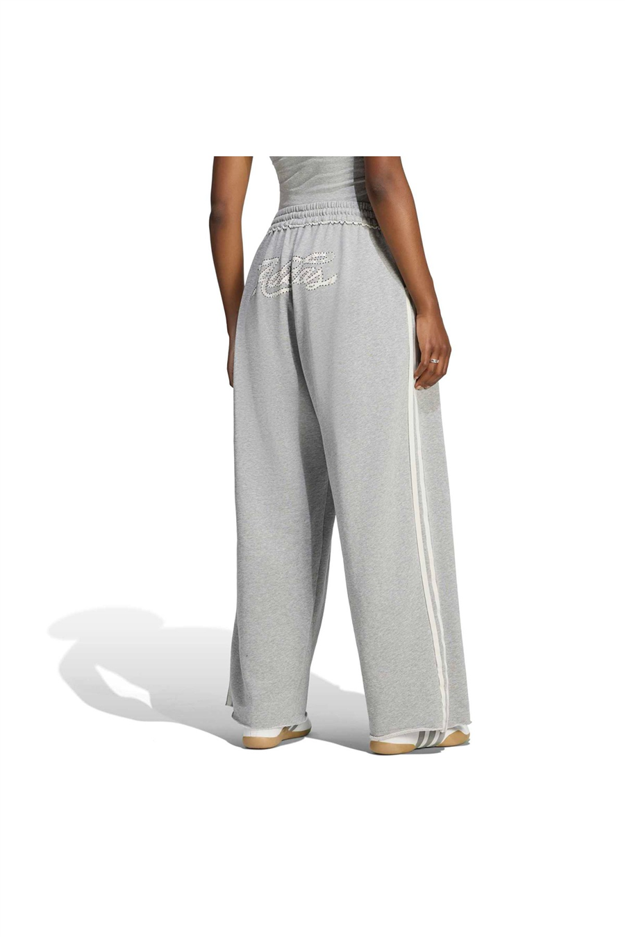 adidas Gri  Kadın  Eşofman Altı GFX SWEAT PANT LE8322