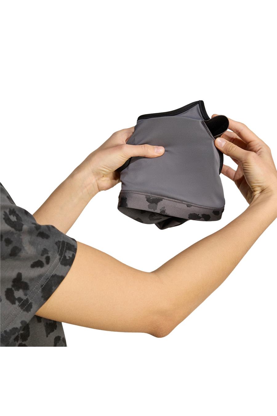 adidas Gri Kadın   Sporcu Sütyeni AER LS BRA AOP JN2662