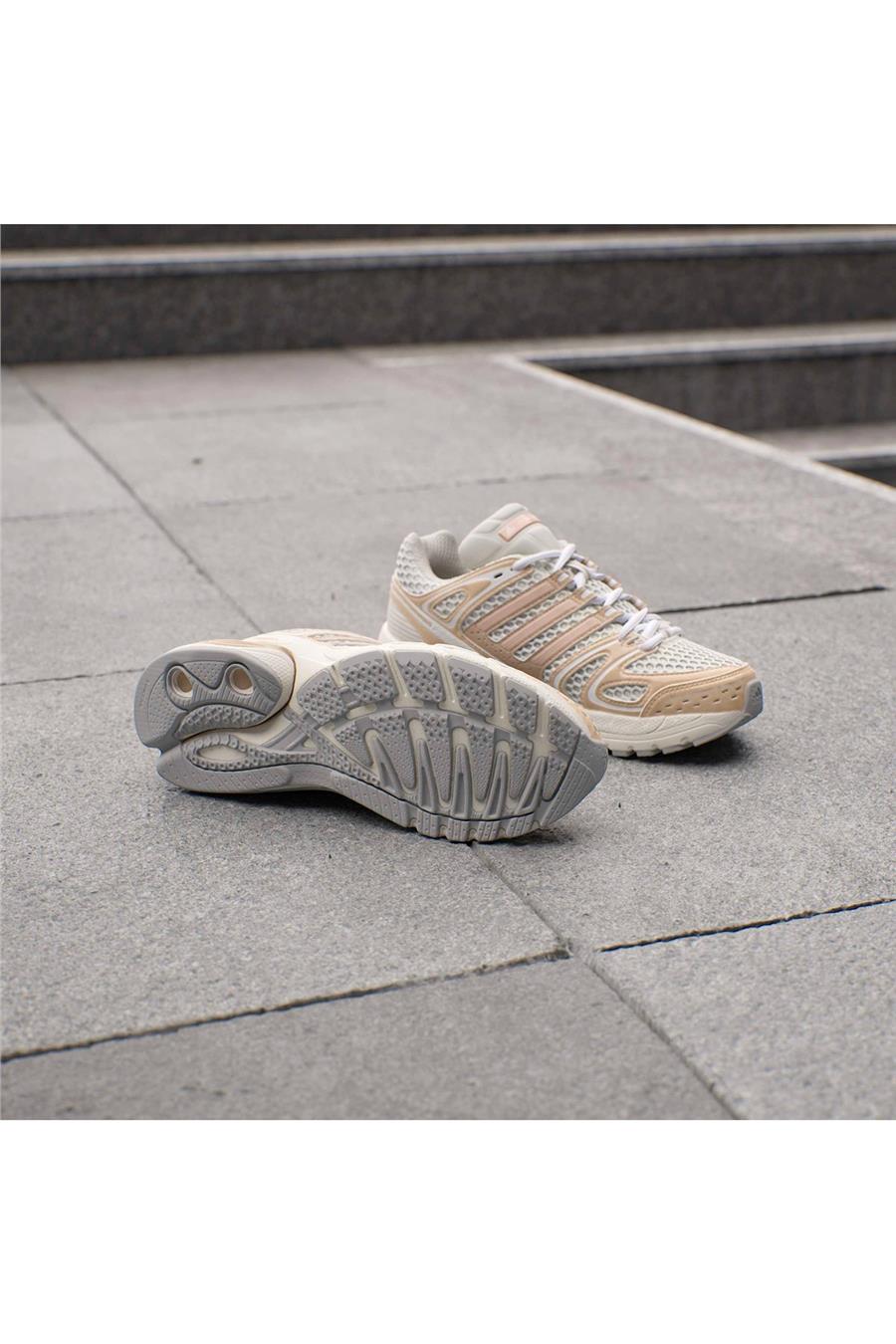 adidas Kadın  Beyaz  Koşu Ayakkabısı ADISTAR CONTROL 5 W IH1799