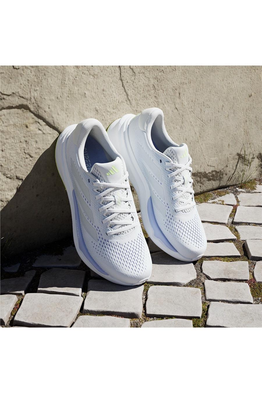 adidas Kadın  Beyaz  Koşu Ayakkabısı SUPERNOVA STRIDE 2 W IH8658